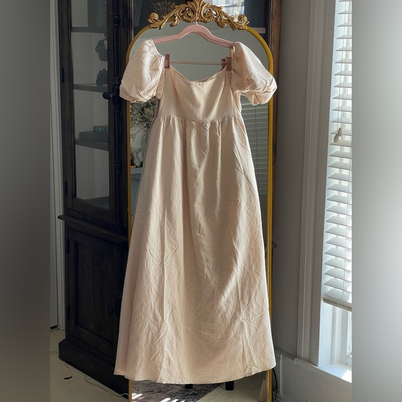 o.p.t. Dresses & Skirts - NWT O.P.T Beige River Puff Sleeve Pleated Maxi Dress